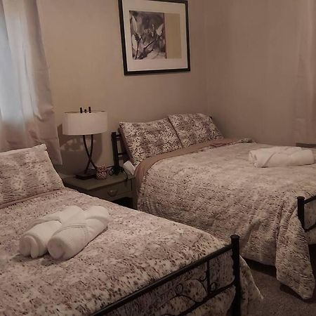 Cheerful 3 Bedroom House. Great Location Colorado Springs Extérieur photo