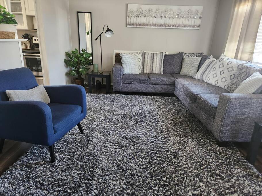 Cheerful 3 Bedroom House. Great Location Colorado Springs Extérieur photo