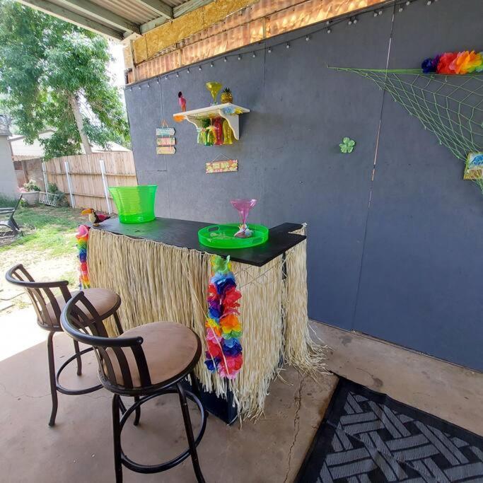 Cheerful 3 Bedroom House. Great Location Colorado Springs Extérieur photo