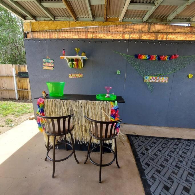Cheerful 3 Bedroom House. Great Location Colorado Springs Extérieur photo
