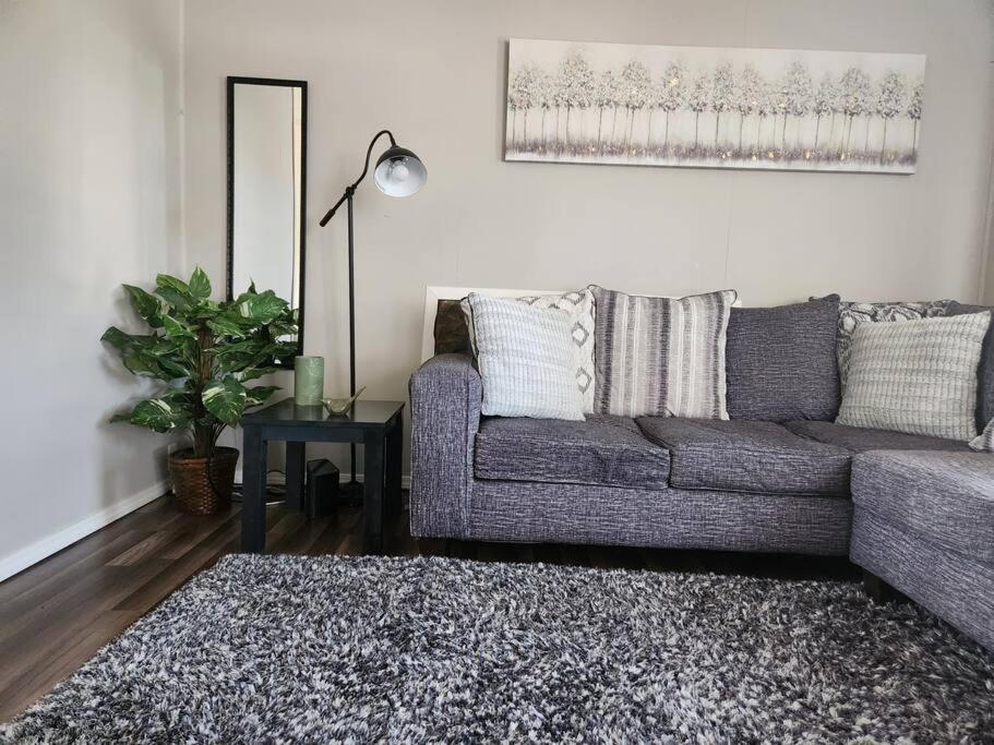 Cheerful 3 Bedroom House. Great Location Colorado Springs Extérieur photo