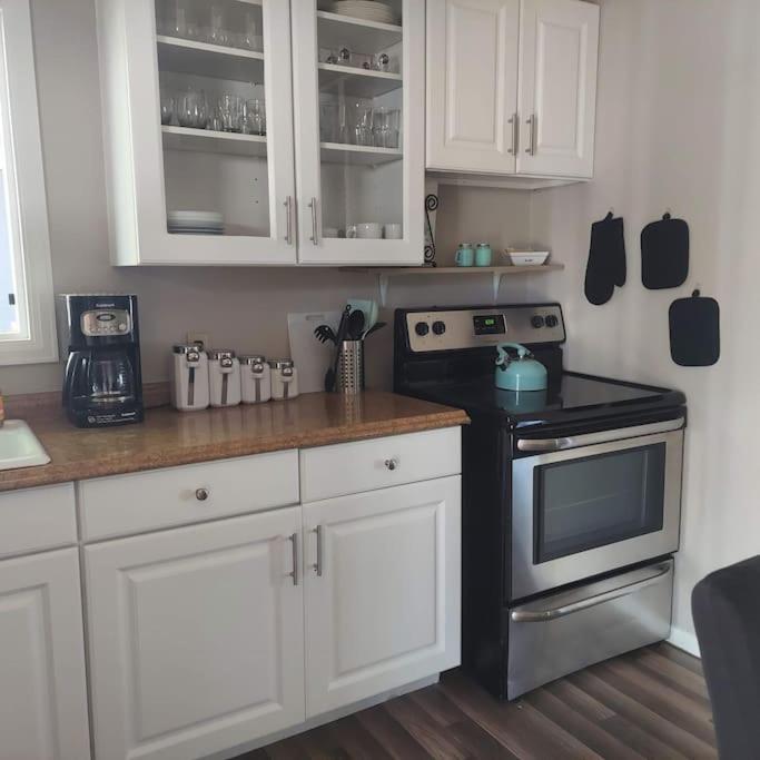 Cheerful 3 Bedroom House. Great Location Colorado Springs Extérieur photo